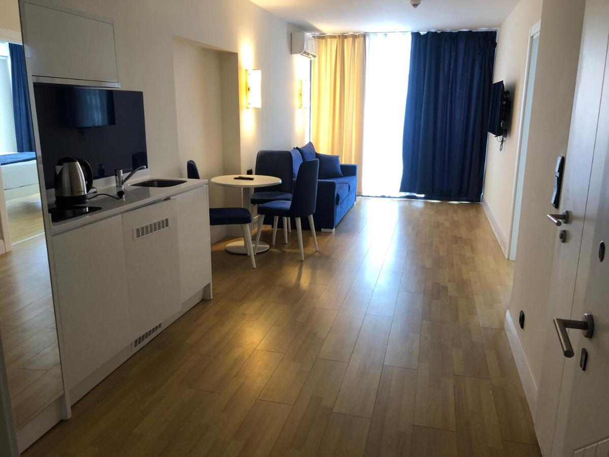 Orbi City Apartments On The Beach Батуми Экстерьер фото